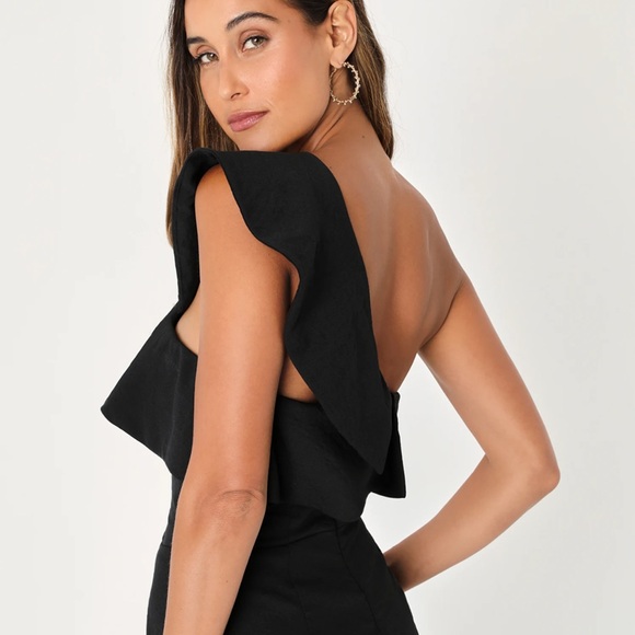 NWT! Lulu’s One-Shoulder Romper XXS - Picture 4 of 6